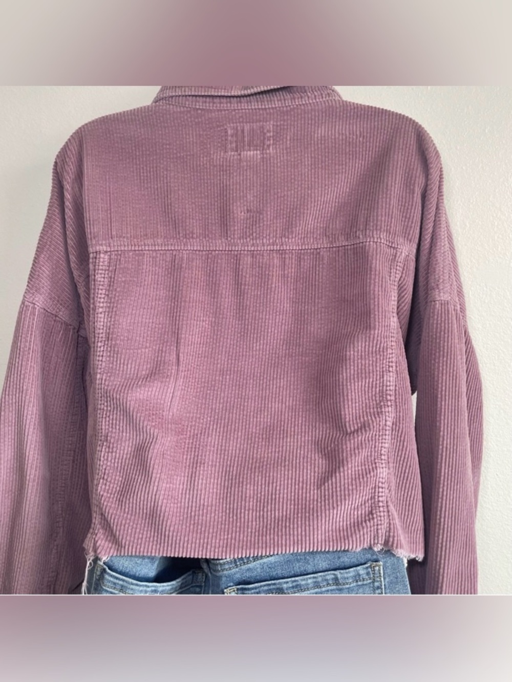 American Eagle Cropped Corduroy Jacket | Dusty Mauve - Picture 3 of 3